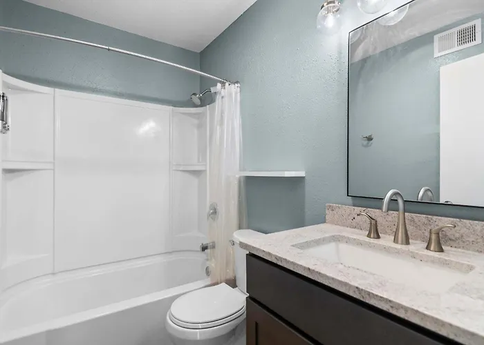 Newly Renovated Unit In Spfld #303
