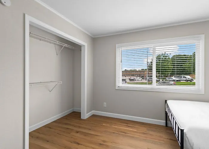 Appartement Newly Renovated Unit In Spfld #303 *
